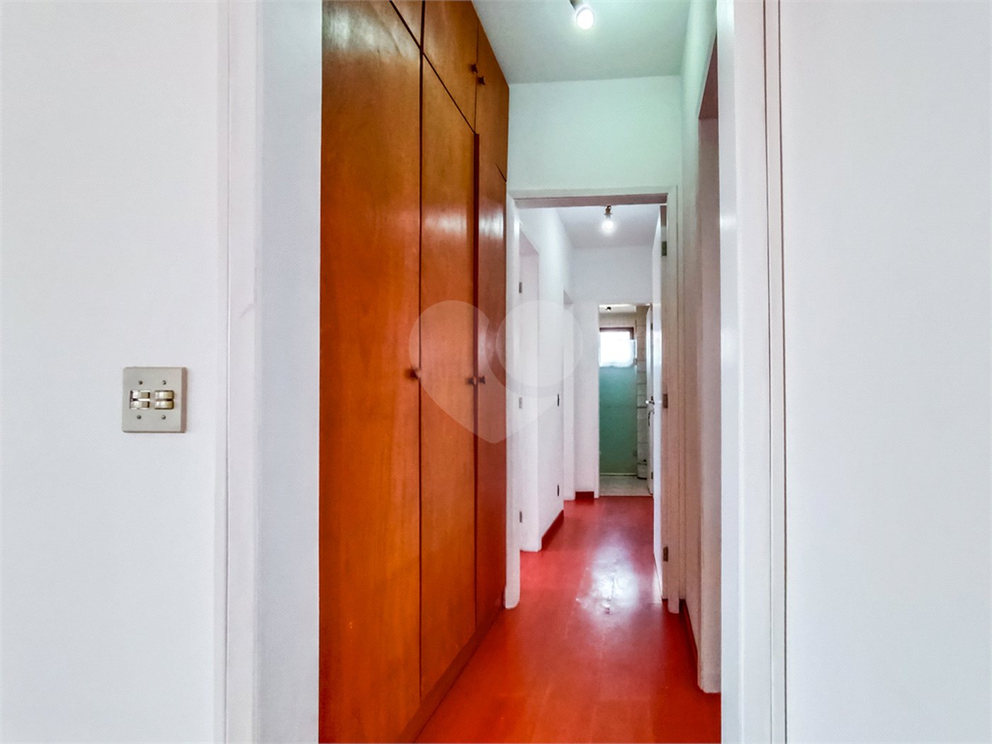 Apartamento à venda com 4 quartos, sendo 3 suítes, no Centro, Sorocaba, SP