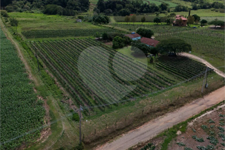 Sítio à venda com 2 quartos em Mirim, Indaiatuba, SP