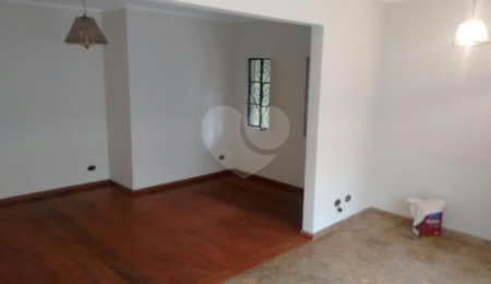 Casa Térrea à venda com 3 quartos, sendo 1 suíte,  em Tucuruvi, São Paulo, SP