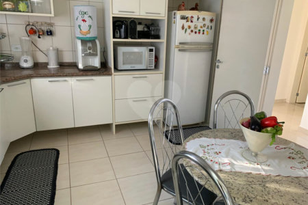 Casa Térrea à venda com 3 quartos, sendo 1 suíte, em Alpes D'ouro, Bom Jesus dos Perdões, SP