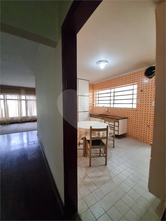 Casa à venda com 3 quartos, sendo 1 suíte,  em Jardim Leonor Mendes de Barros, São Paulo, SP