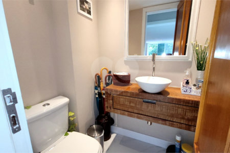 Apartamento à venda com 3 quartos, sendo 1 suíte, em Alto da Boa Vista, São Paulo, SP