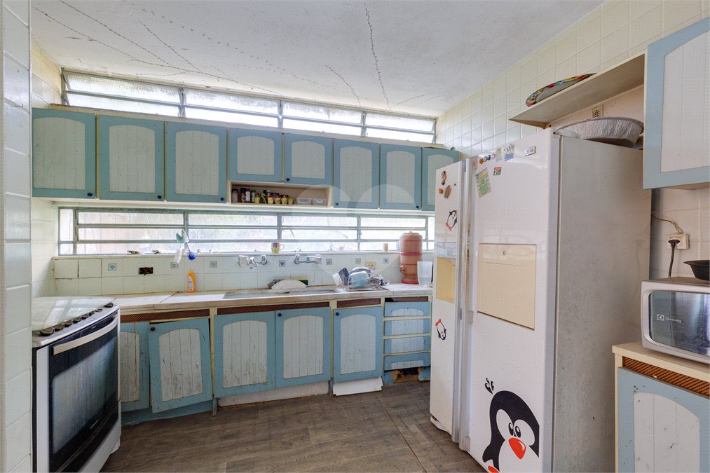 Casa à venda com 4 quartos, sendo 2 suítes, em Alto da Boa Vista, São Paulo, SP