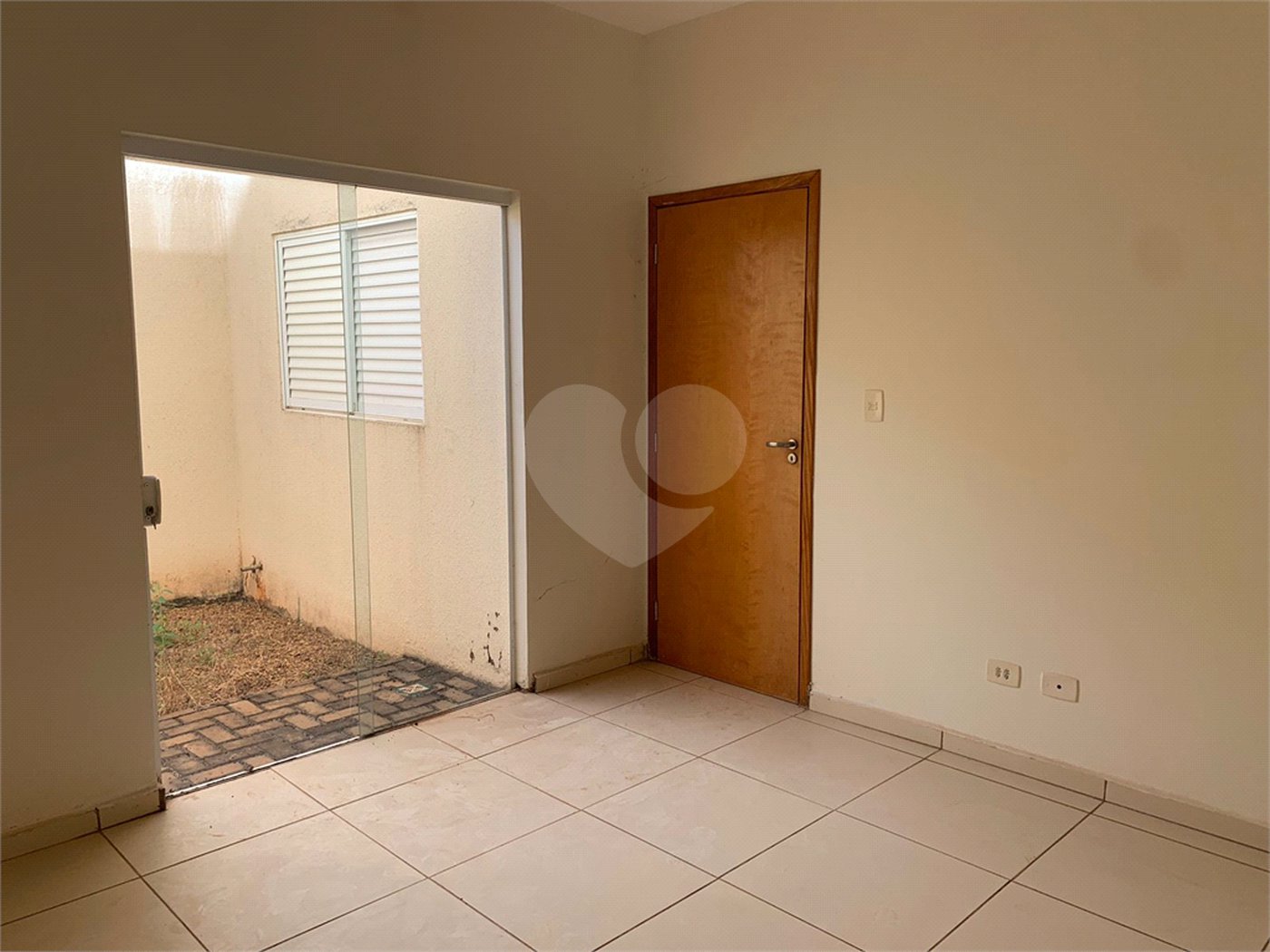 Casa à venda com 3 quartos no condomínio Cidade Das Águas, Três Lagoas - MS