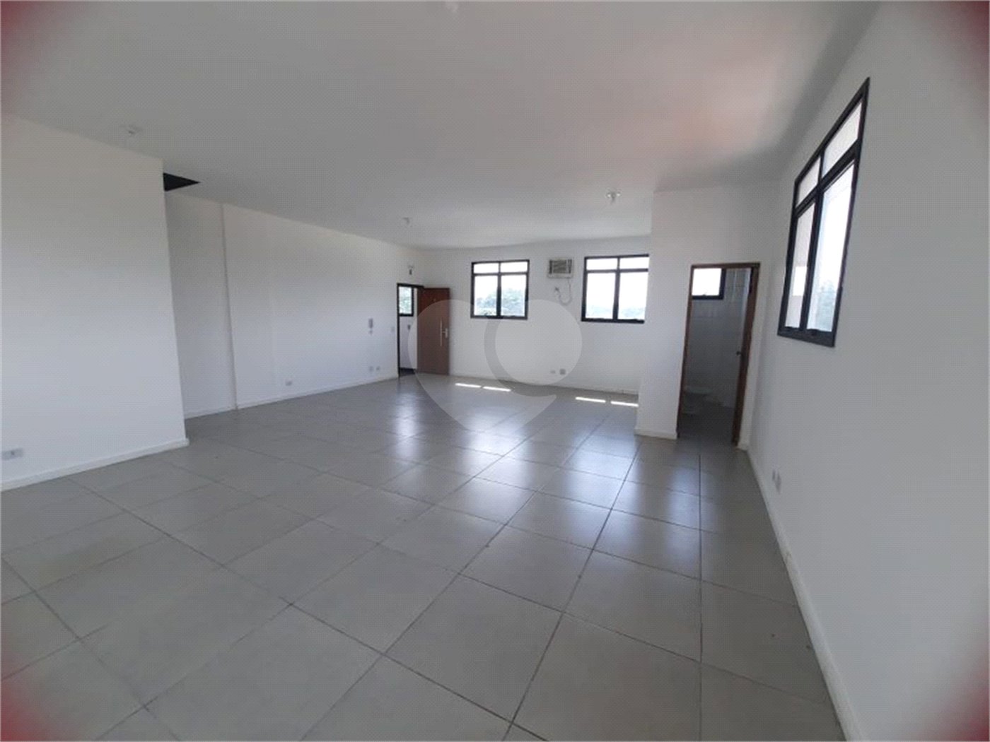 Sala para alugar em Jardim da Glória, Cotia, SP