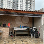 Sobrado à venda com 2 quartos, sendo 1 suíte,  em Ferreira, São Paulo, SP