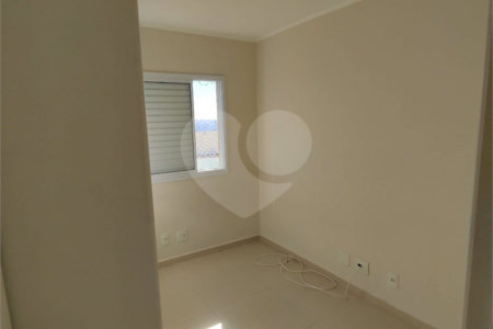 Apartamento à venda com 2 quartos em Jardim Esmeralda, São Paulo, SP