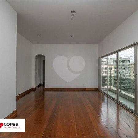 Apartamento à venda com 4 quartos, sendo 2 suítes, em Tijuca, Rio de Janeiro, RJ