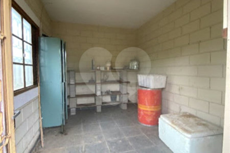Sítio à venda com 4 quartos, sendo 1 suíte, no Centro, Elias Fausto, SP