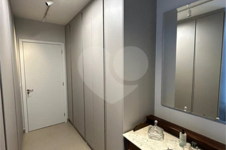 Apartamento à venda com 3 suítes em Vila Ferroviária, Araraquara, SP