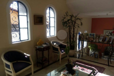 Sobrado à venda com 3 quartos, sendo 1 suíte, em Jardim São Paulo(zona Norte), São Paulo, SP
