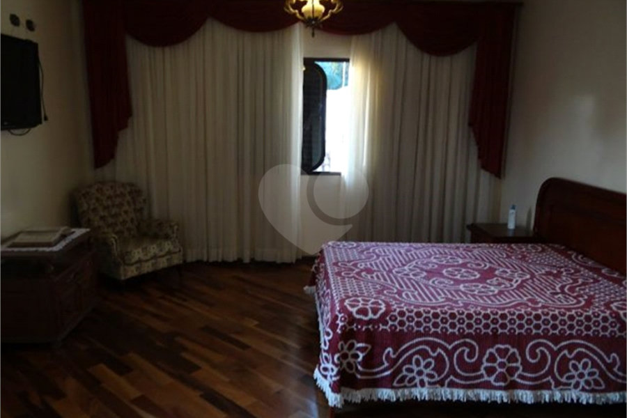 Casa à venda com 6 quartos, sendo 2 suítes, em Jardim França, São Paulo, SP