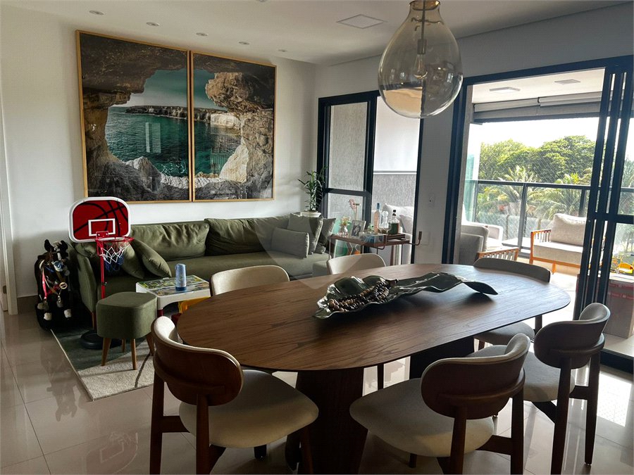 Apartamento à venda com 3 suítes no Centro, Araraquara, SP