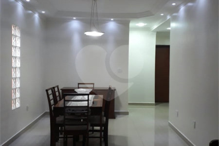 Casa Térrea à venda com 3 quartos, sendo 1 suíte,  em Vila Áurea, Poá, SP