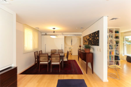 Casa à venda com 4 suítes no condomínio Residencial Courtyard Village, São Paulo - SP