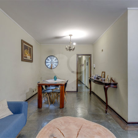 Casa à venda com 4 quartos, sendo 3 suítes,  em Alto da Boa Vista, São Paulo, SP