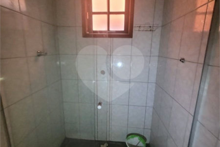 Casa à venda com 3 quartos, sendo 1 suíte, em Vila Vitório Mazzei, São Paulo, SP