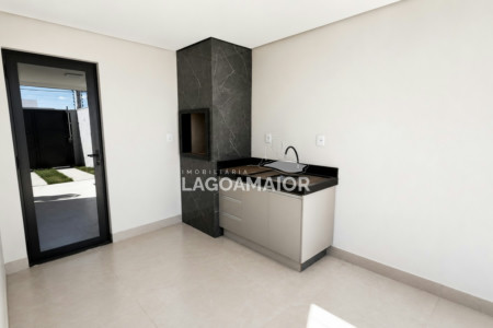 Casa à venda com 3 quartos, sendo 1 suíte,  em Jardim dos Ipês, Três Lagoas, MS