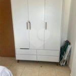 Apartamento à venda ou para alugar com 2 quartos, sendo 1 suíte,  em Guilhermina, Praia Grande, SP