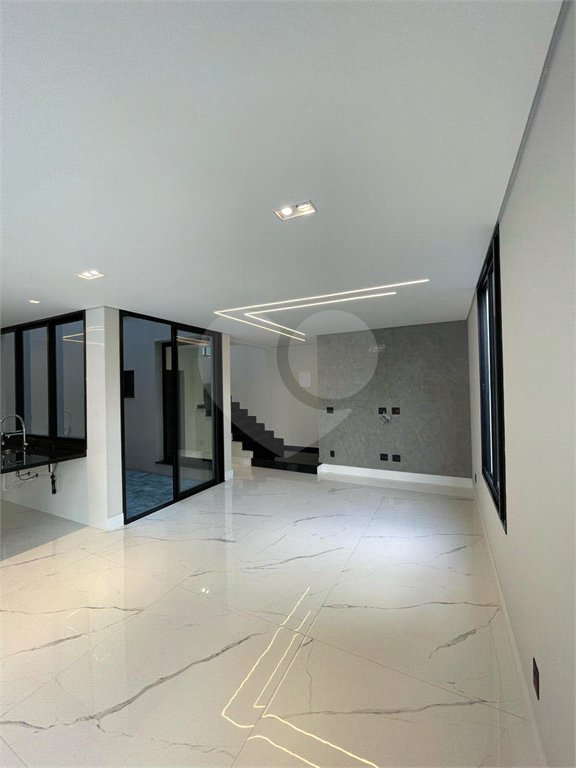 Casa à venda com 3 suítes no condomínio Aruã, Mogi das Cruzes - SP