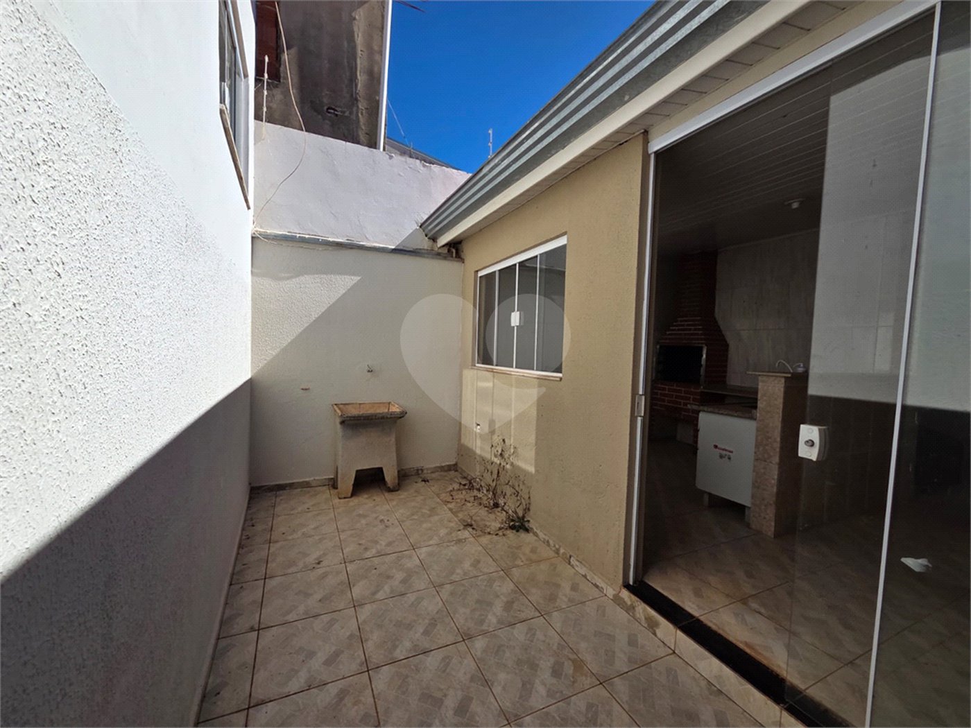Casa à venda com 3 quartos, sendo 1 suíte, em Vila José Salem, Itapetininga, SP