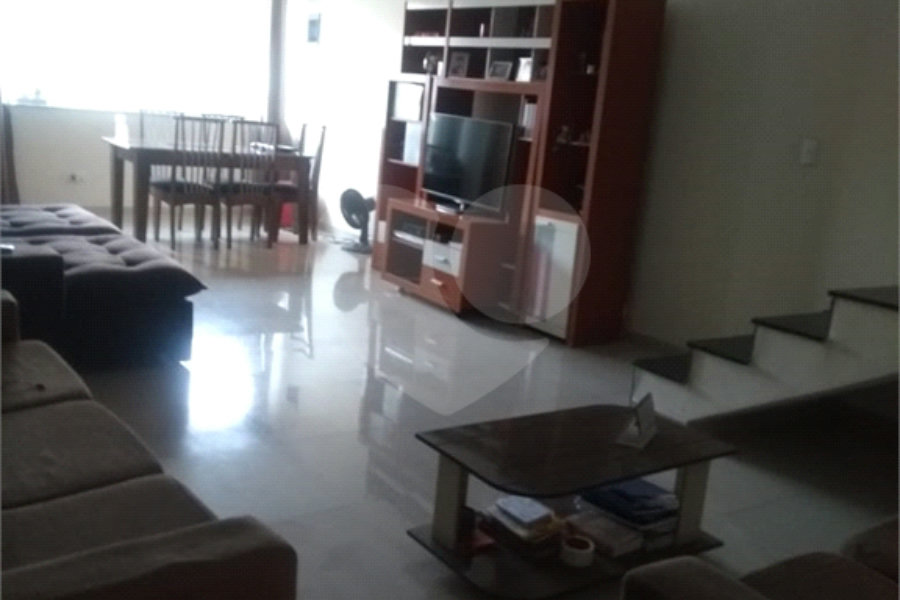 Casa à venda com 5 suítes em Pirituba, São Paulo, SP