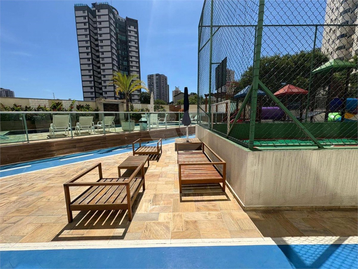 Apartamento à venda com 3 suítes em Santa Teresinha, São Paulo, SP