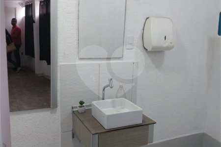 Prédio para alugar em Campo Grande, Rio de Janeiro, RJ