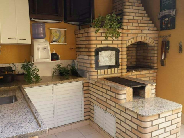 Sobrado à venda com 3 suítes em Vila Mazzei, São Paulo, SP