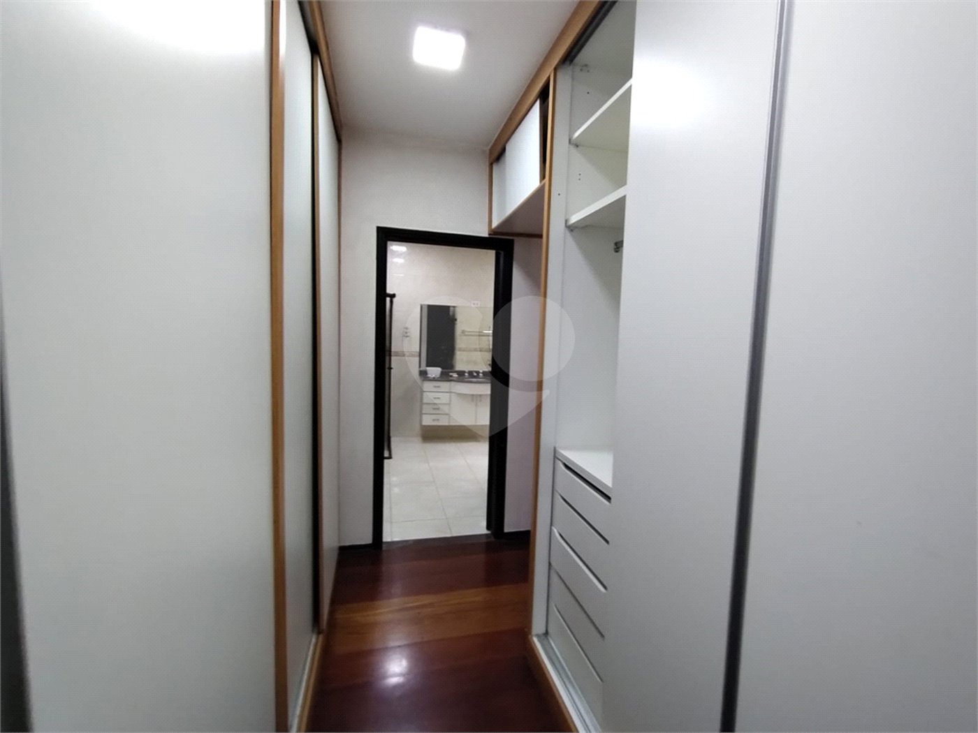 Casa à venda com 2 suítes em Vila Oliveira, Itapetininga, SP