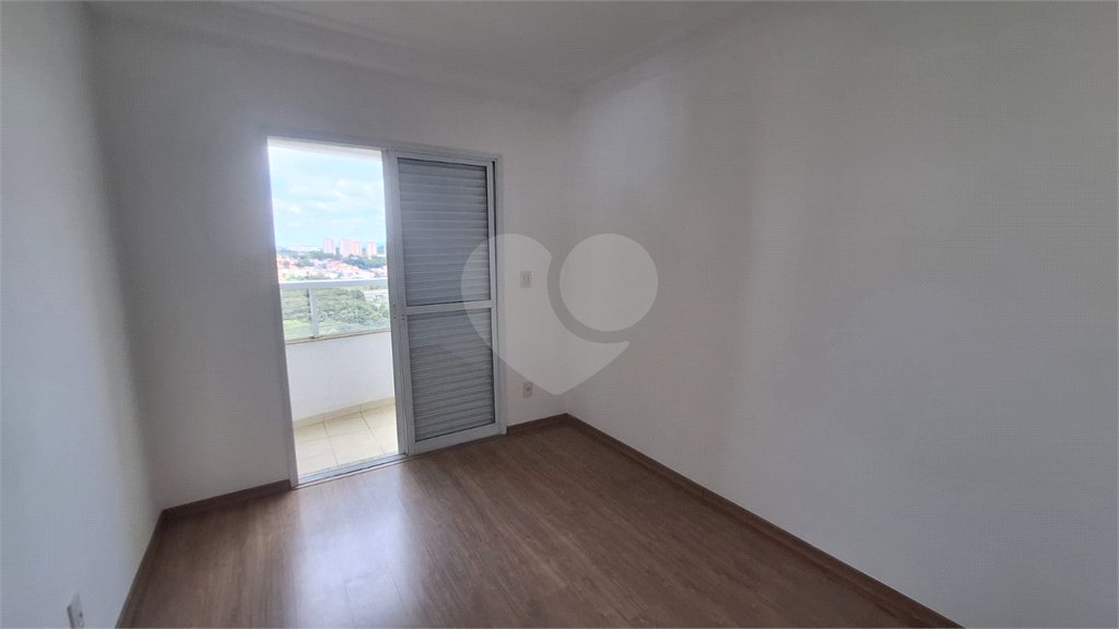 Apartamento à venda com 3 quartos, sendo 1 suíte,  em Parque Campolim, Sorocaba, SP