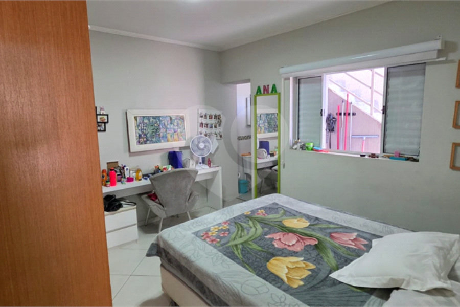 Casa Térrea à venda ou para alugar com 8 quartos, sendo 4 suítes, em Vila Pereira Barreto, São Paulo, SP