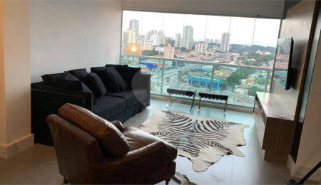 Apartamento à venda com 2 quartos, sendo 1 suíte,  em Campo Belo, São Paulo, SP