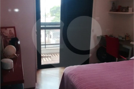 Apartamento à venda com 3 quartos, sendo 2 suítes,  em Vila Oliveira, Mogi das Cruzes, SP