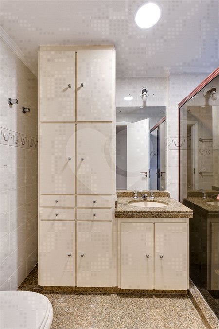 Apartamento à venda com 3 suítes em Granja Julieta, São Paulo, SP