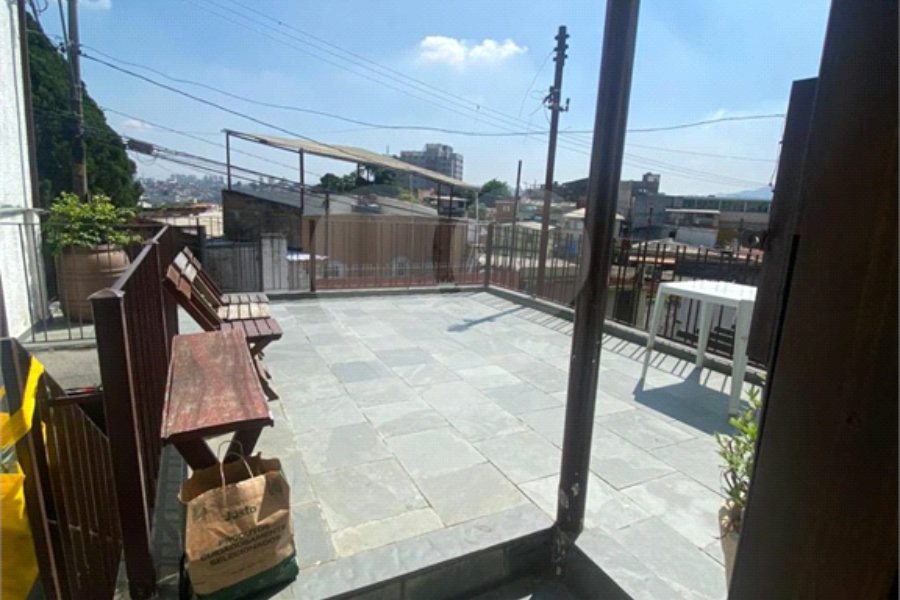 Sobrado à venda com 3 quartos, sendo 1 suíte, em Vila Nova Cachoeirinha, São Paulo, SP