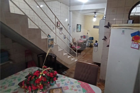 Casa à venda com 4 quartos em Campo Grande, Rio de Janeiro, RJ