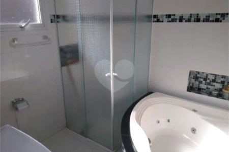 Casa à venda com 3 quartos, sendo 1 suíte, no condomínio Palmeiras Imperiais, Salto - SP