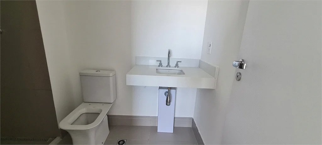 Apartamento à venda com 2 quartos, sendo 1 suíte, em Pinheiros, São Paulo, SP