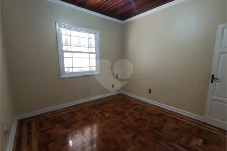 Casa à venda com 3 quartos, sendo 2 suítes,  no Centro, Itapetininga, SP