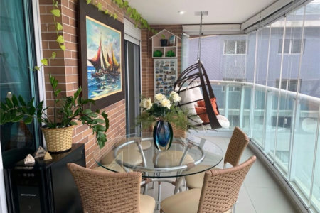 Apartamento com 2 dormitórios à venda, 68 m² por R$ 1.150.000,00 - Gonzaga - Santos/SP
