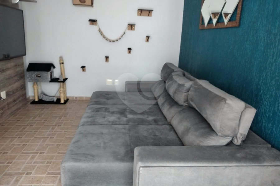 Casa à venda com 4 quartos, sendo 2 suítes,  no condomínio Miro Carvalho - Pitinga, São Paulo - SP