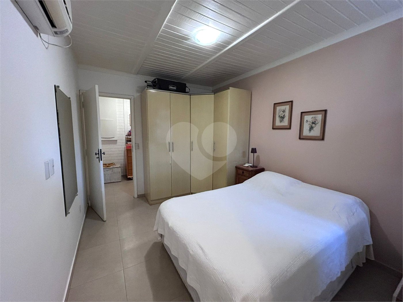 Casa à venda com 5 quartos, sendo 2 suítes, em Parque Residencial Colina das Estrelas, Tatuí, SP