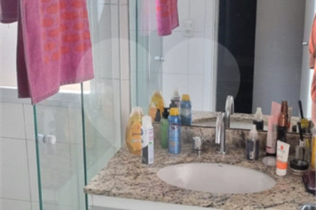 Apartamento à venda com 3 quartos, sendo 1 suíte, em Baeta Neves, São Bernardo do Campo, SP