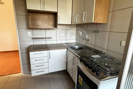 Apartamento à venda com 3 quartos em Caxingui, São Paulo, SP
