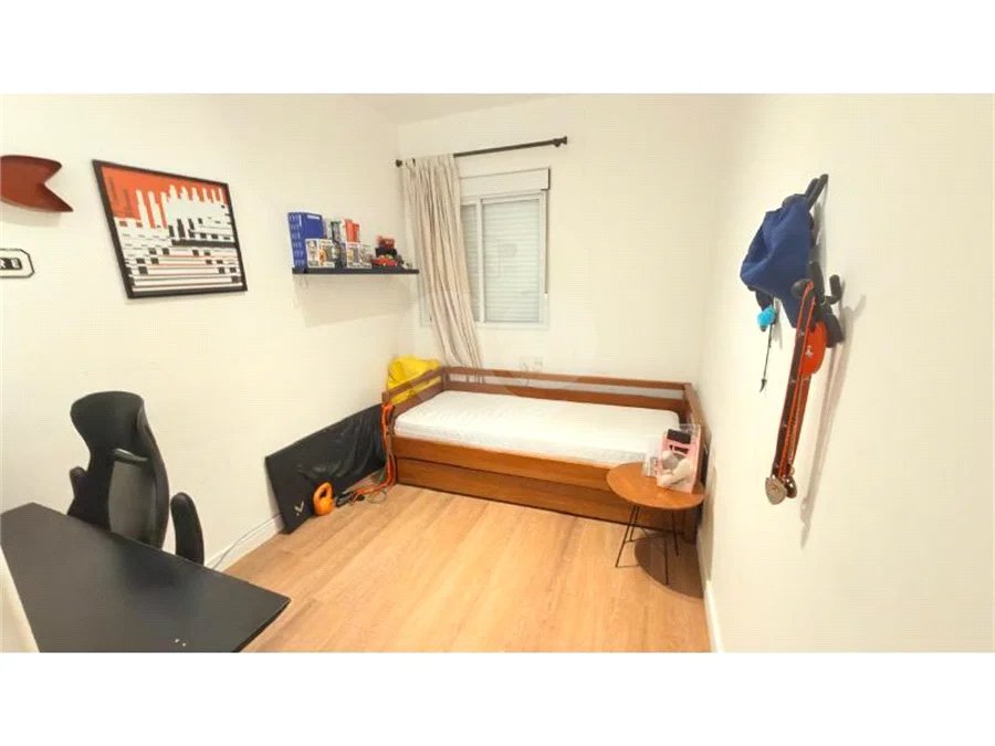 Casa à venda com 4 quartos, sendo 3 suítes, em Santana, São Paulo, SP