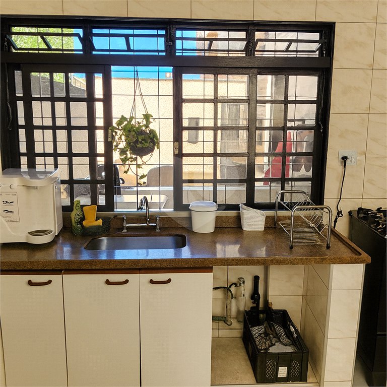 Sobrado à venda com 4 quartos, sendo 1 suíte,  em Sumarezinho, Ribeirão Preto, SP