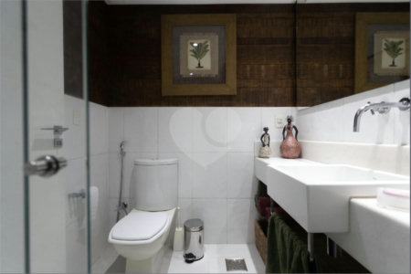 Cobertura à venda com 3 quartos, sendo 2 suítes, em Tijuca, Rio de Janeiro, RJ