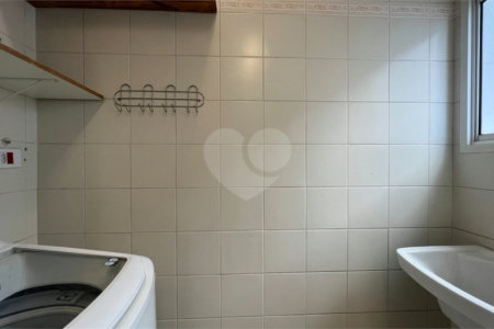 Apartamento à venda com 2 quartos em Pinheiros, São Paulo, SP