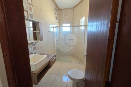 Casa à venda com 3 quartos, sendo 1 suíte, em Vila José Salem, Itapetininga, SP